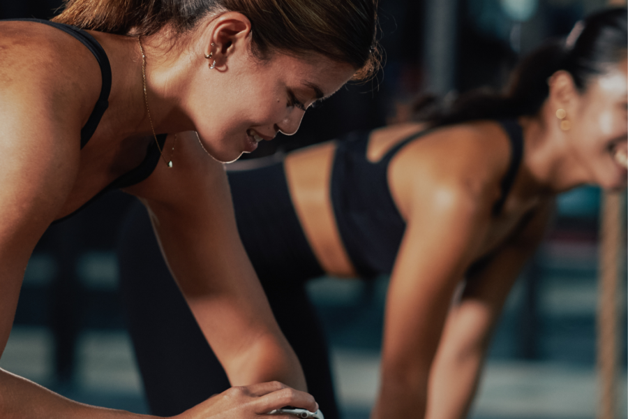 Coaching sportif à Cassis : comment choisir le bon accompagnement pour atteindre tes objectifs ? 